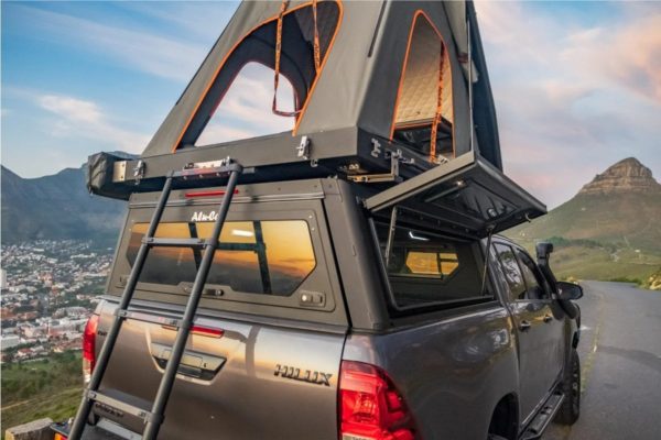 HILUX REVO CONTOUR CANOPY 2016+ Black