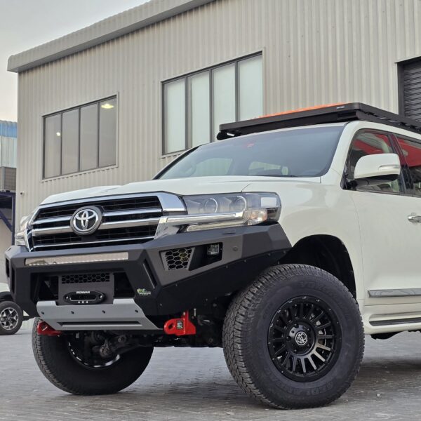 LC200 RAID BULL BAR